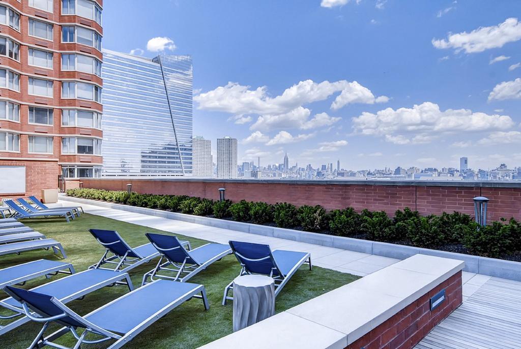 Global Luxury Suites At Newport Джерсі-Сіті Екстер'єр фото